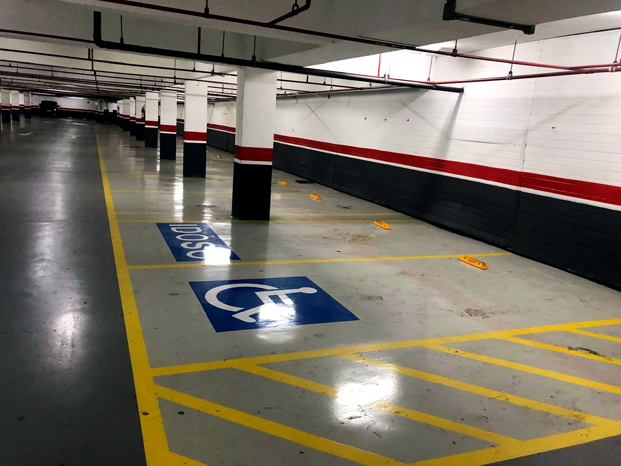 Operação de estacionamento New Bimc Gold Car