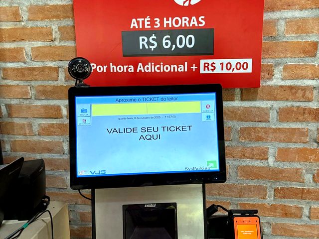 Unidade operacional New Bimc Gold Car 8